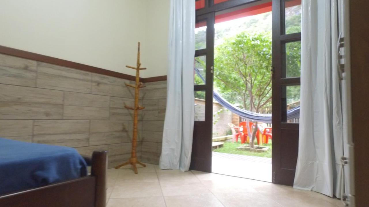 피녜이라 Residencial Do Cadinho 아파트 외부 사진